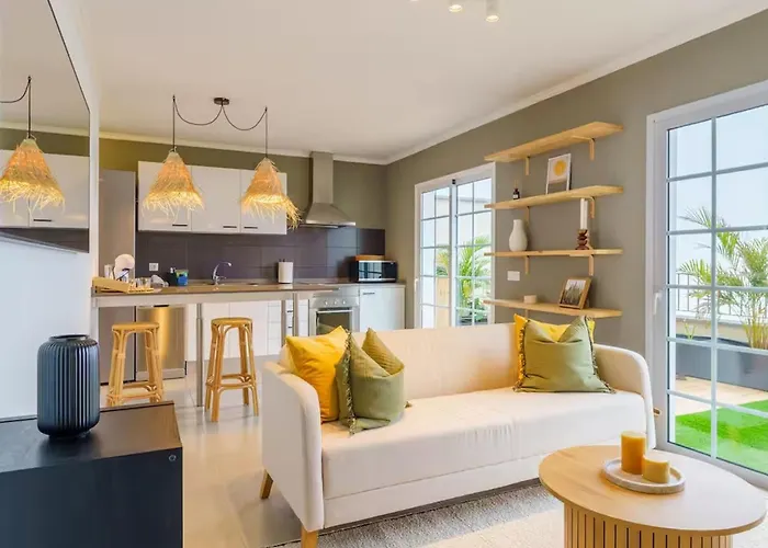 Live Victoria Dreamhouse *